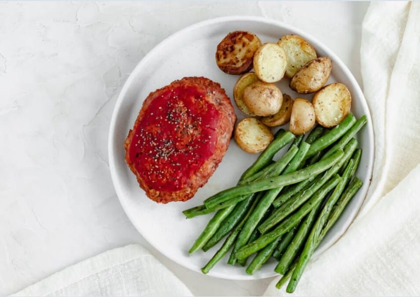 Mini Meat Loaves, Green Beans, and Potatoes